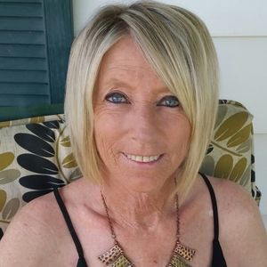 Meet your Posher, Linda